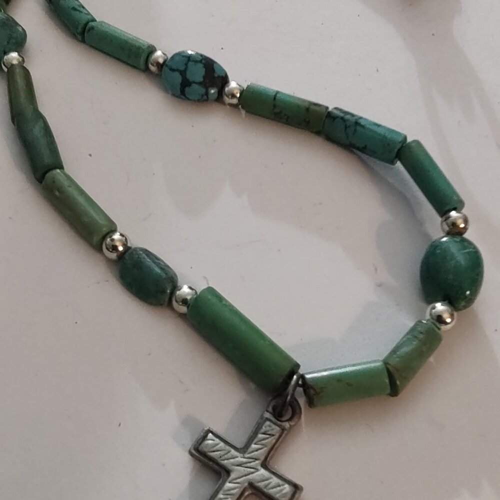 Turquoise necklace with cross